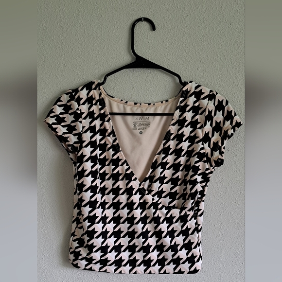 Downeast Swim, Modest Bathing Suit Top, Long, Cap Sleeves, White and Black Khaki - Picture 1 of 3